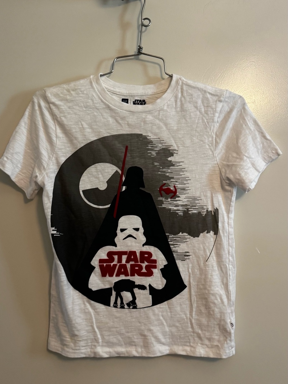 Boys Gap Star Wars Graphic T-Shirt
Size Medium